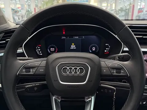 Audi Q3, миниатюра 12