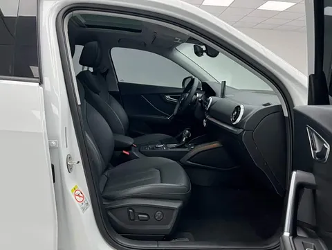 Audi Q2L, миниатюра 5