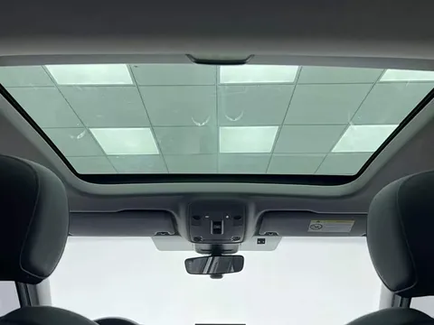 Audi Q2L, миниатюра 16