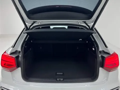 Audi Q2L, миниатюра 11